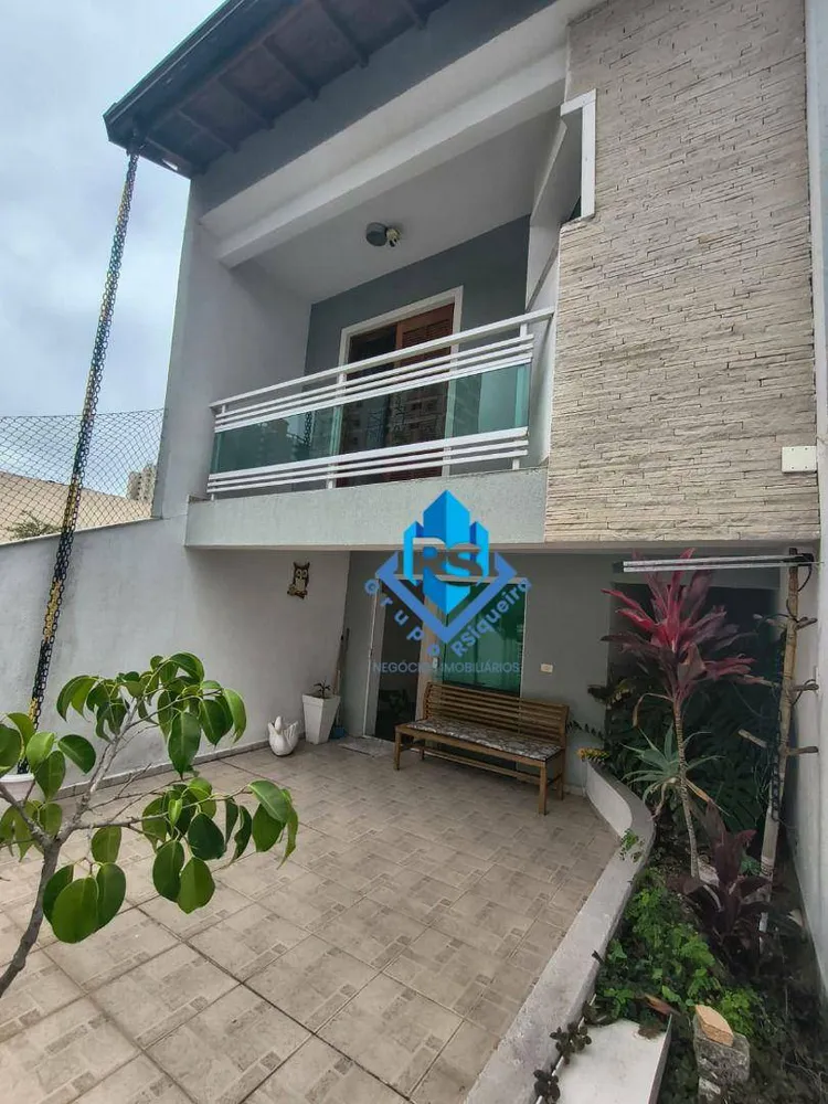 Sobrado, 4 quartos, 305 m² - Foto 4