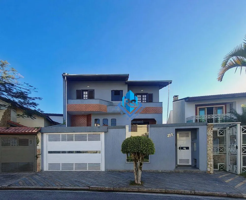 Sobrado, 3 quartos, 362 m² - Foto 1