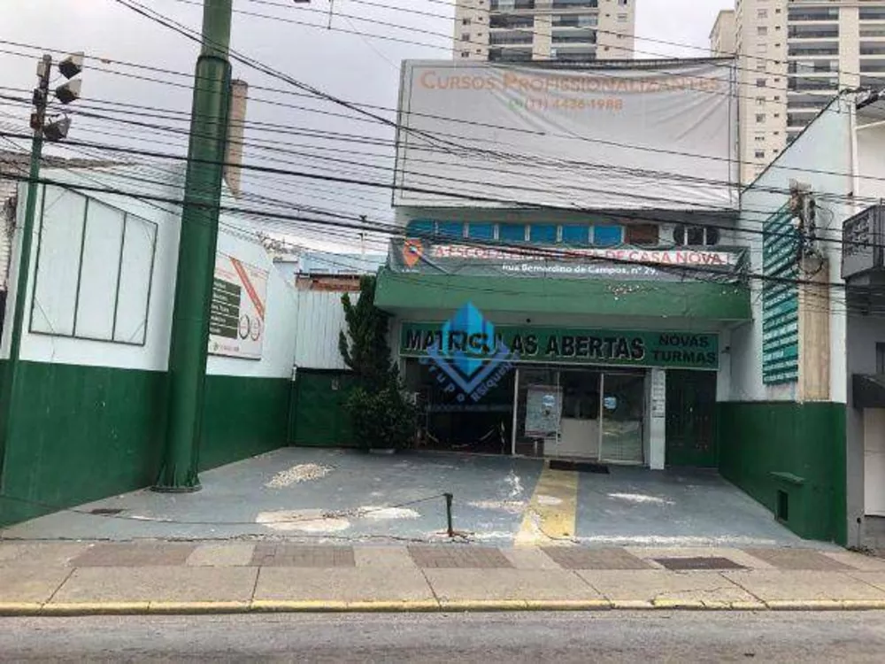 Prédio Inteiro à venda e aluguel, 550m² - Foto 1