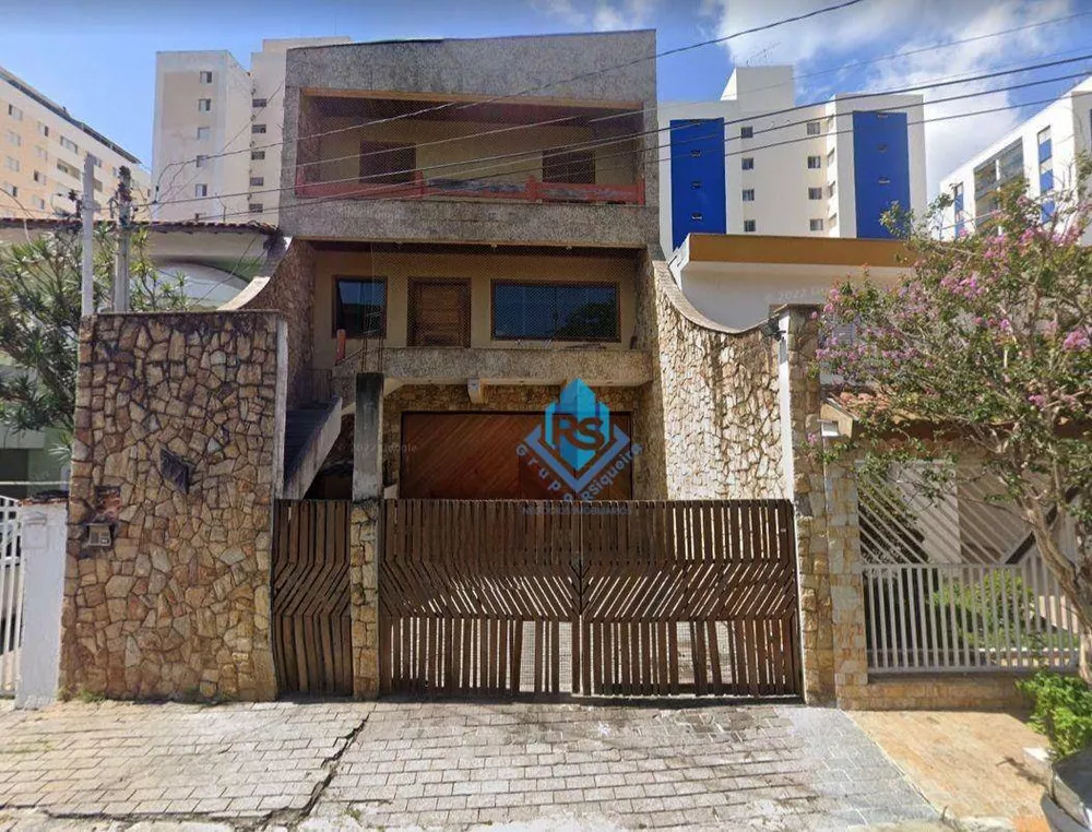 Sobrado à venda e aluguel com 3 quartos, 400m² - Foto 1