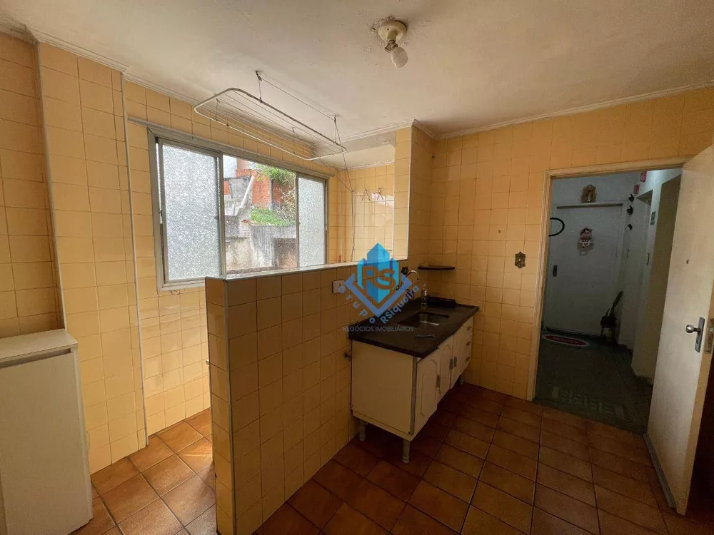 Apartamento à venda com 2 quartos, 61m² - Foto 4