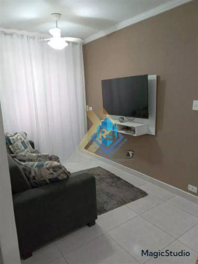 Apartamento à venda com 1 quarto, 40m² - Foto 1