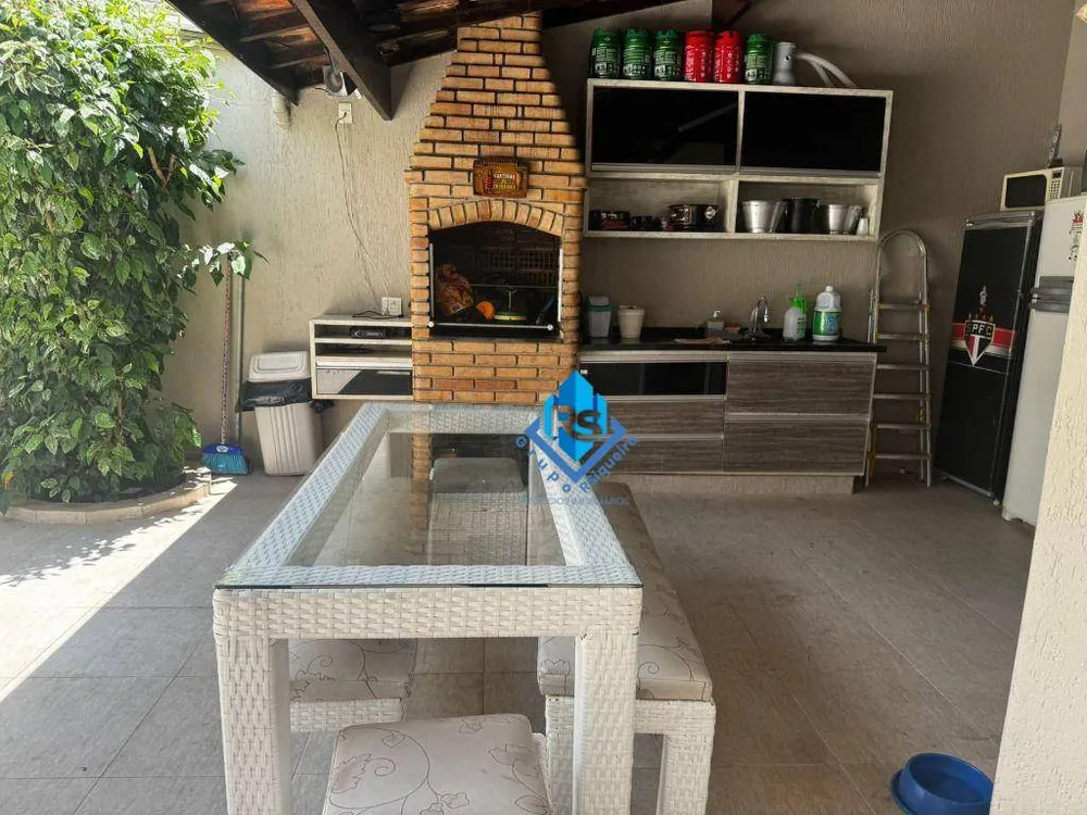 Sobrado, 4 quartos, 350 m² - Foto 2