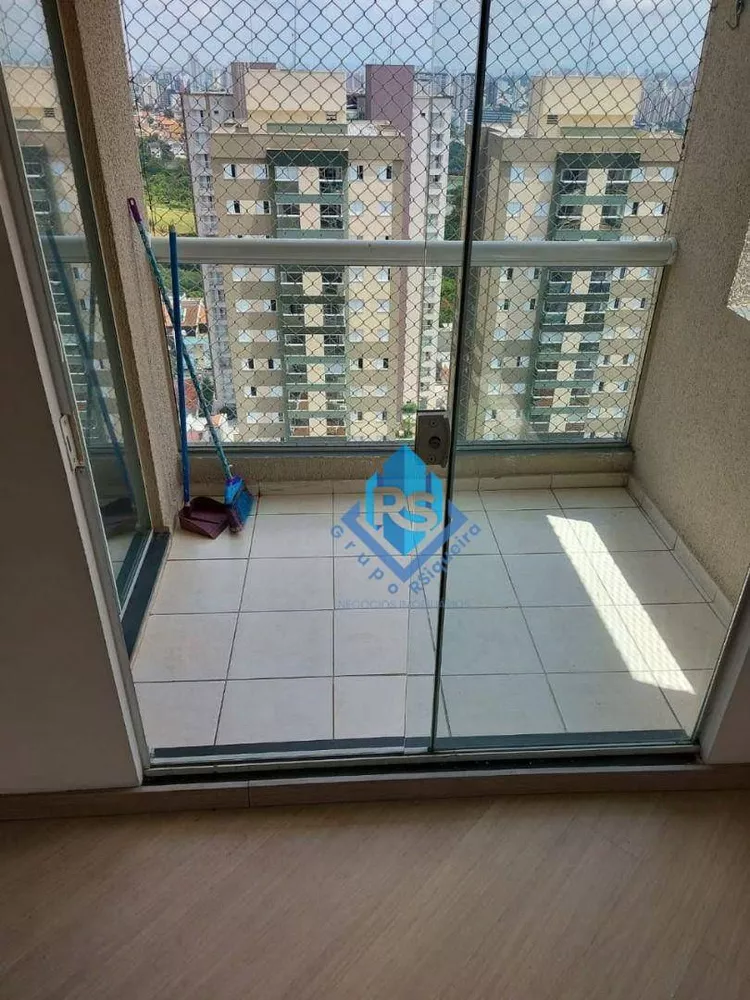 Apartamento à venda com 3 quartos, 60m² - Foto 2