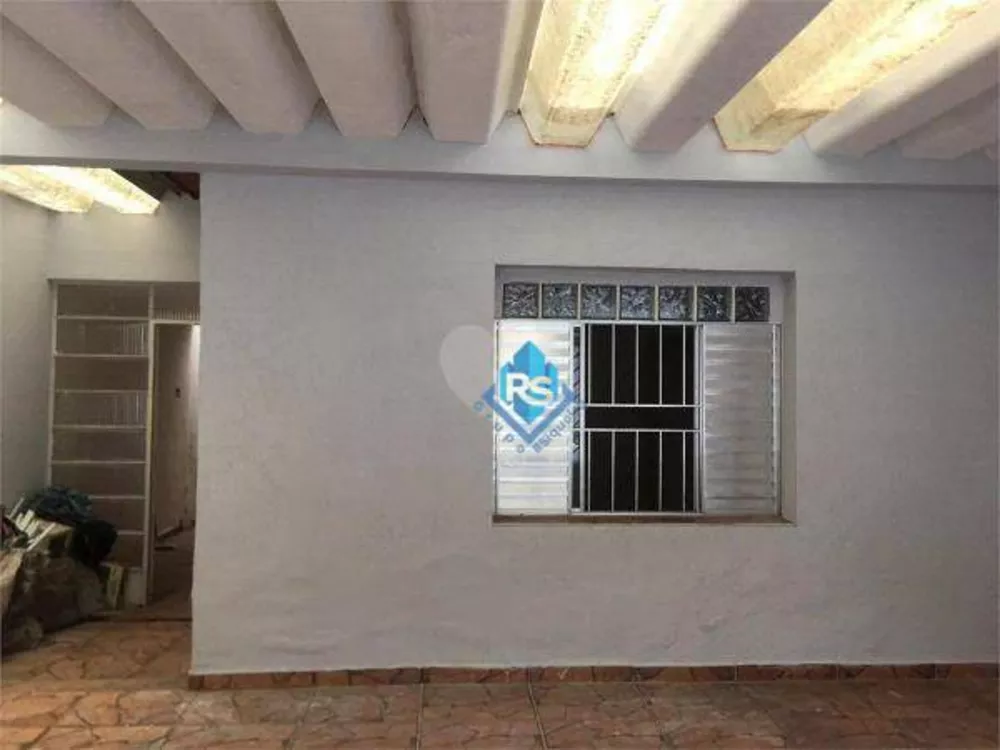 Casa à venda com 5 quartos, 189m² - Foto 2