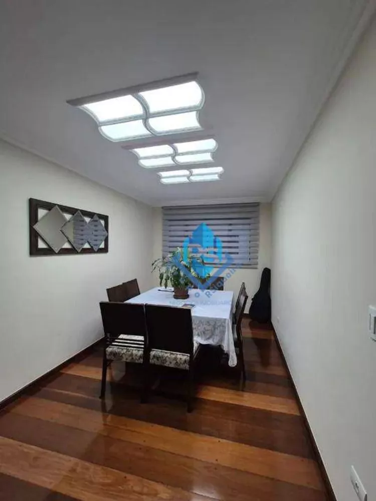 Sobrado à venda com 3 quartos, 228m² - Foto 3