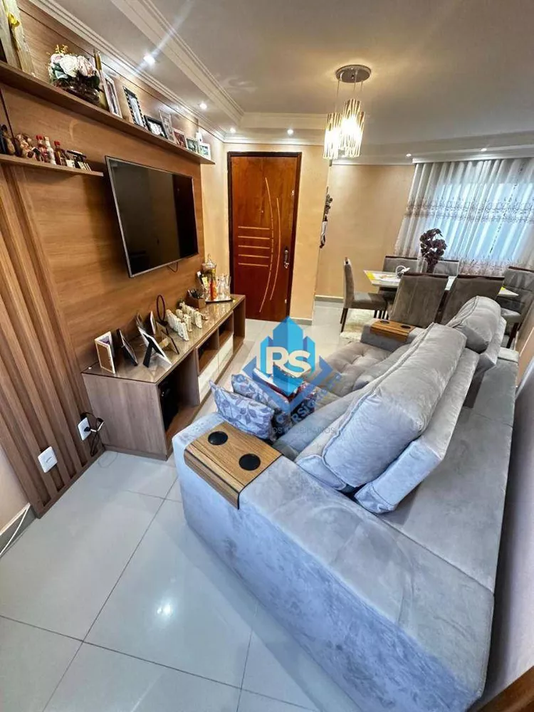 Apartamento à venda com 2 quartos, 67m² - Foto 3