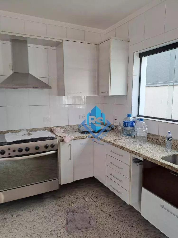 Sobrado para alugar com 5 quartos, 385m² - Foto 8