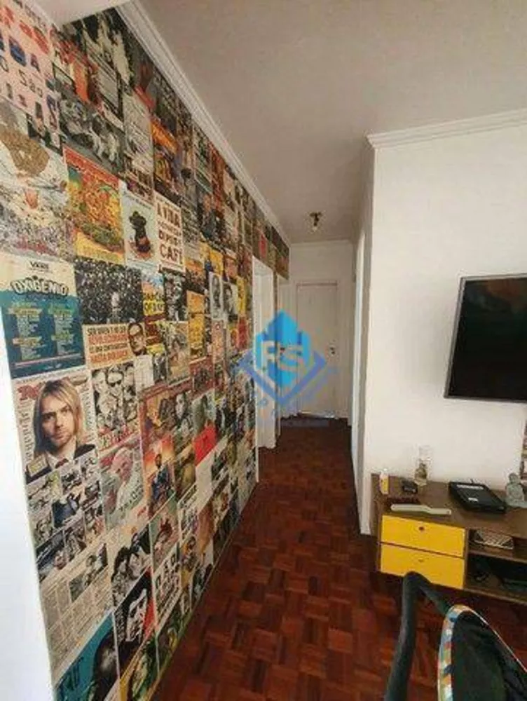 Apartamento à venda com 3 quartos, 75m² - Foto 4