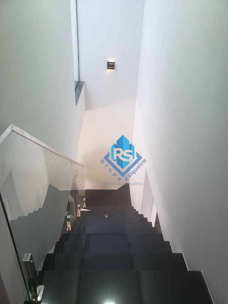 Sobrado à venda com 3 quartos, 168m² - Foto 4