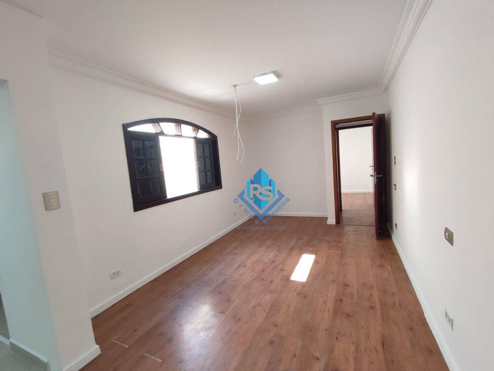 Sobrado à venda e aluguel com 3 quartos, 370m² - Foto 7