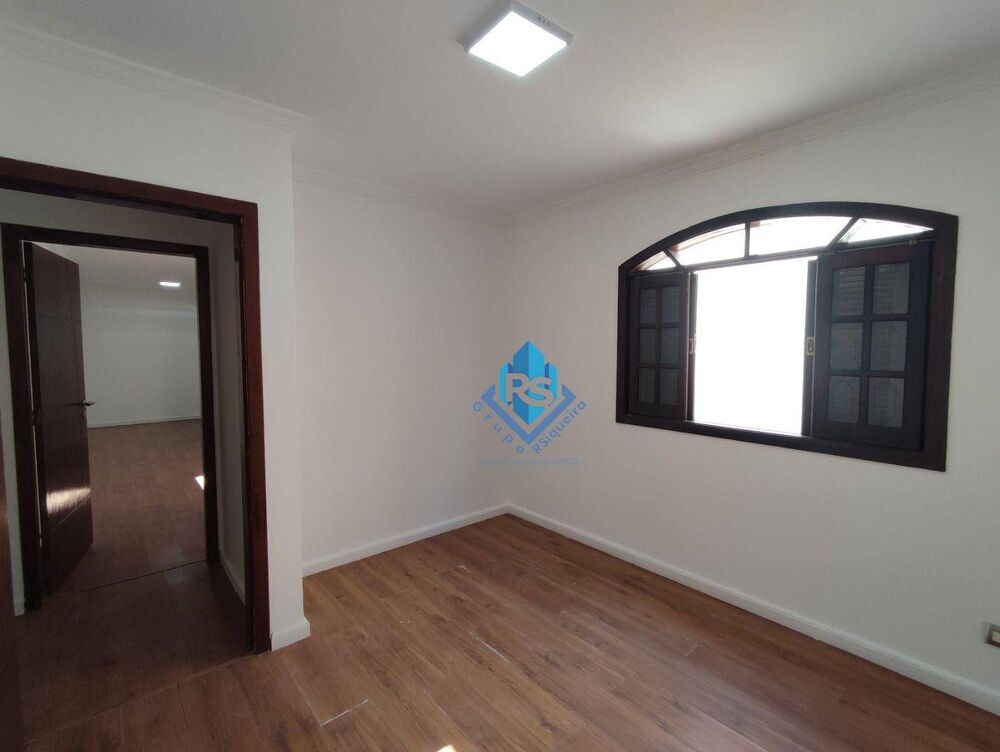 Sobrado à venda e aluguel com 3 quartos, 370m² - Foto 10