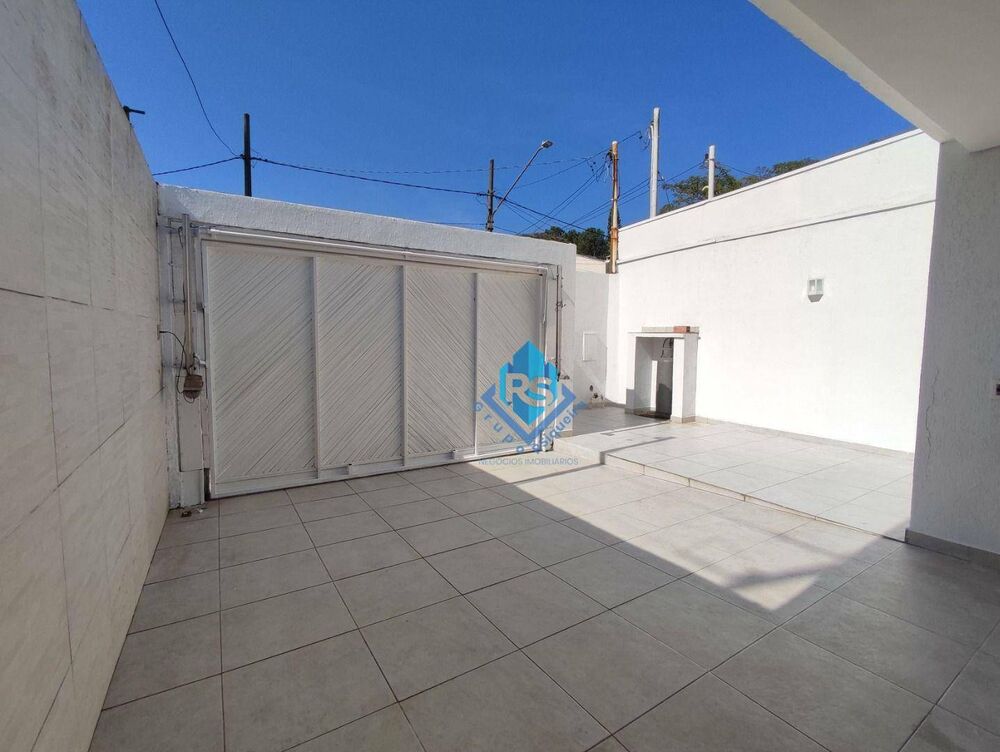 Sobrado à venda e aluguel com 3 quartos, 370m² - Foto 12