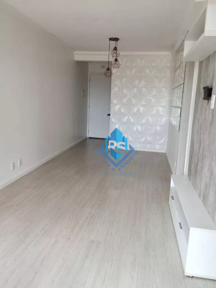 Apartamento à venda com 3 quartos, 63m² - Foto 4