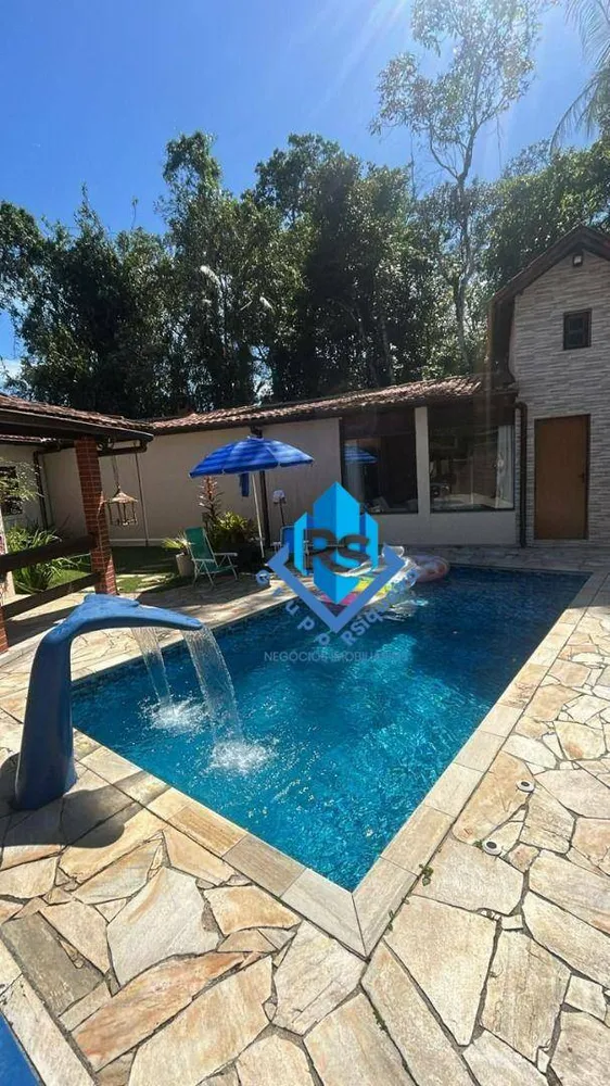 Casa, 5 quartos, 185 m² - Foto 1