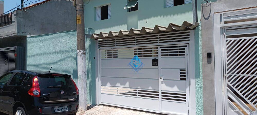 Sobrado à venda com 2 quartos, 129m² - Foto 1