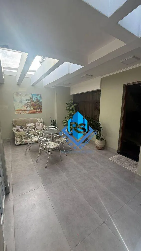 Sobrado, 3 quartos, 355 m² - Foto 2