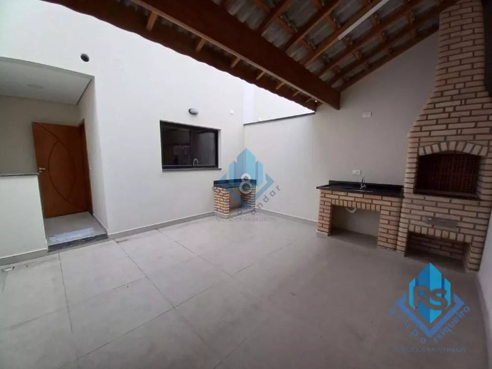 Casa à venda com 3 quartos, 194m² - Foto 2