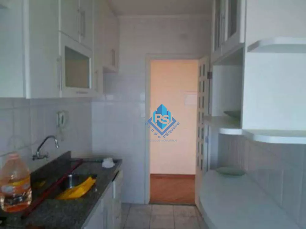 Apartamento à venda com 2 quartos, 64m² - Foto 8