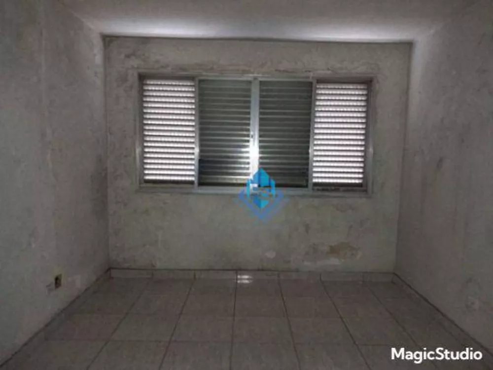 Sobrado à venda e aluguel com 3 quartos, 157m² - Foto 4