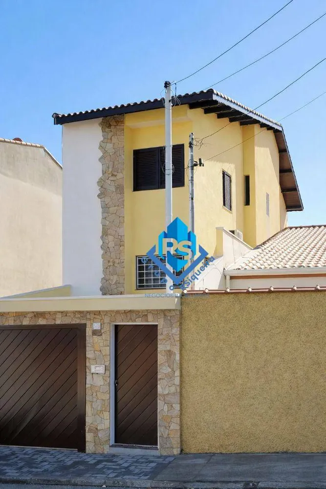 Sobrado, 3 quartos, 202 m² - Foto 2