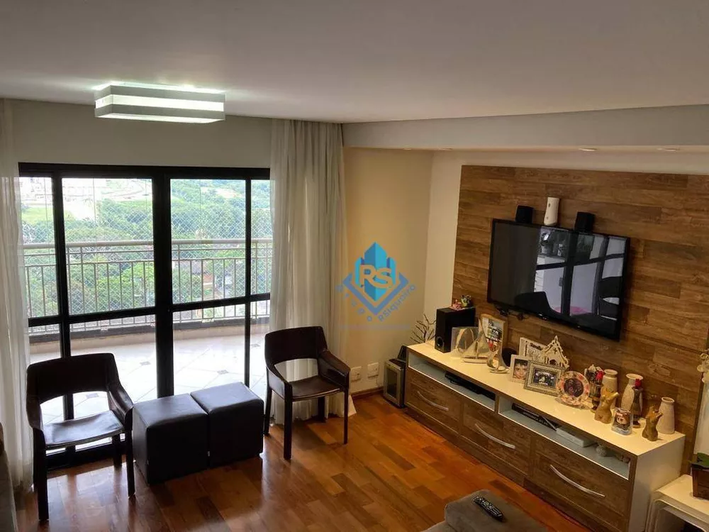 Apartamento à venda com 3 quartos, 138m² - Foto 4