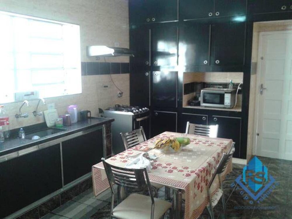 Sobrado, 3 quartos, 250 m² - Foto 3