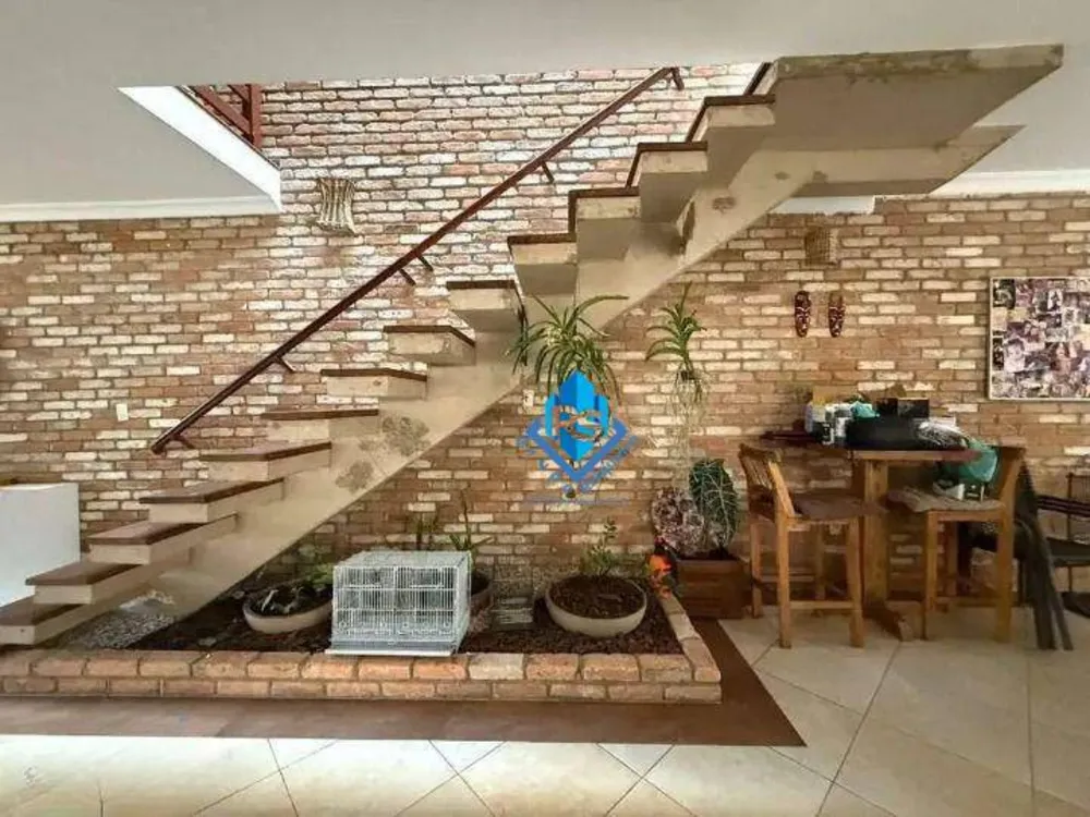Sobrado, 3 quartos, 288 m² - Foto 4