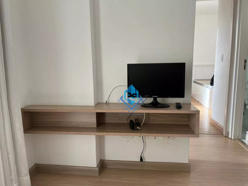 Apartamento para alugar com 2 quartos, 60m² - Foto 2