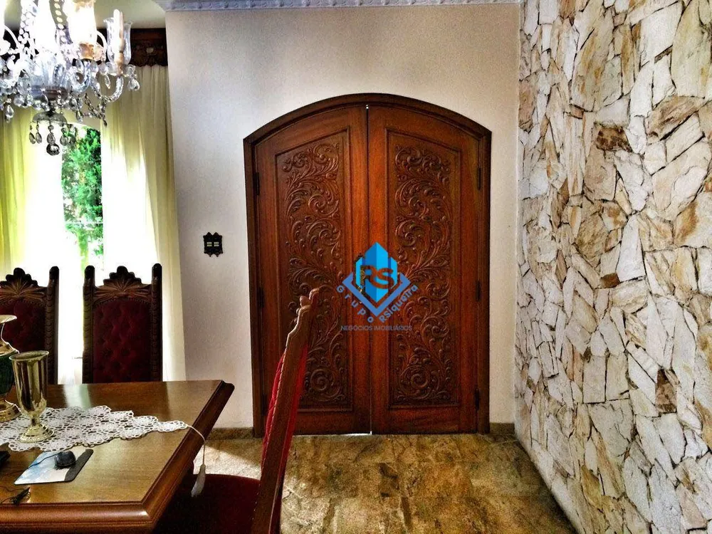 Casa, 3 quartos, 250 m² - Foto 2