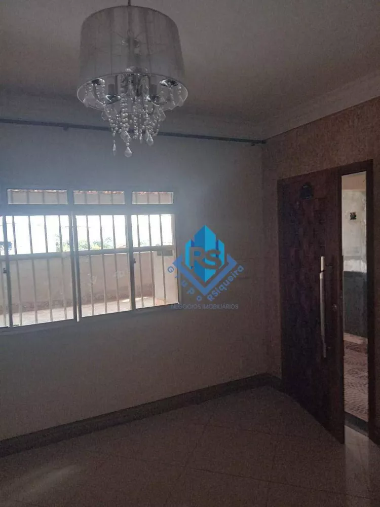 Sobrado à venda com 4 quartos, 248m² - Foto 3