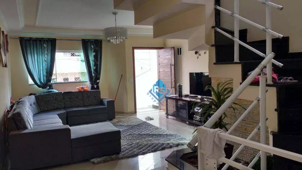 Sobrado à venda com 4 quartos, 243m² - Foto 2