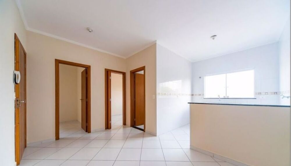 Apartamento para alugar com 2 quartos, 42m² - Foto 2