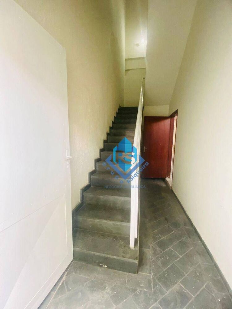 Depósito-Galpão-Armazém para alugar, 715m² - Foto 4