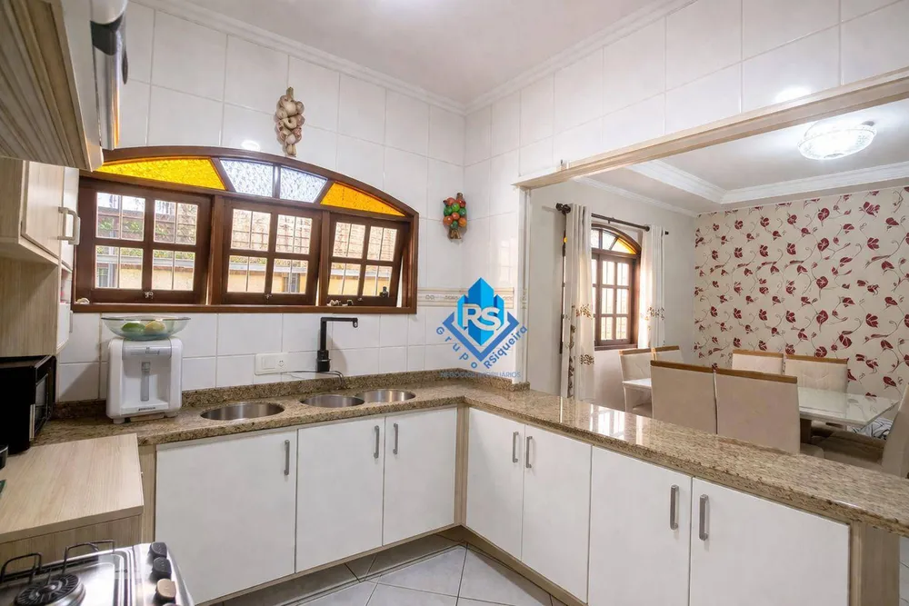 Sobrado, 3 quartos, 171 m² - Foto 2