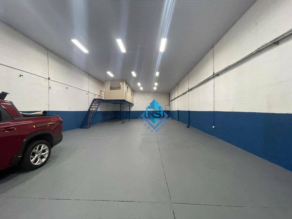 Depósito-Galpão-Armazém para alugar, 300m² - Foto 4