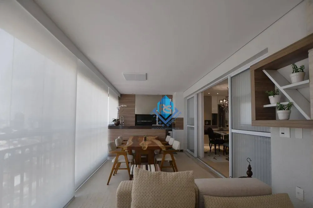 Apartamento, 3 quartos, 242 m² - Foto 11