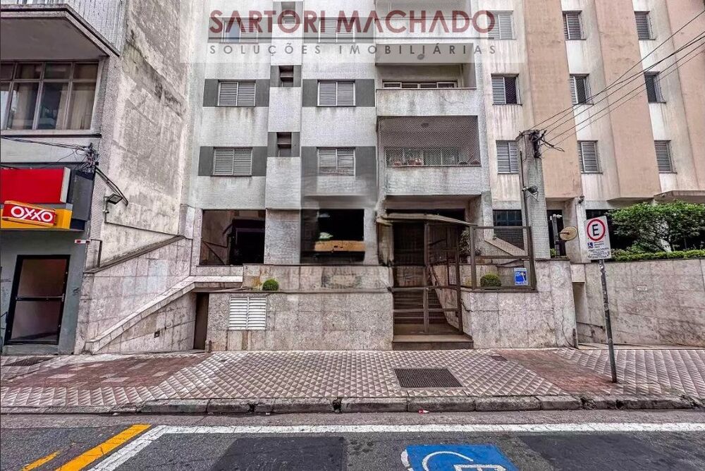 Apartamento, 3 quartos, 149 m² - Foto 2