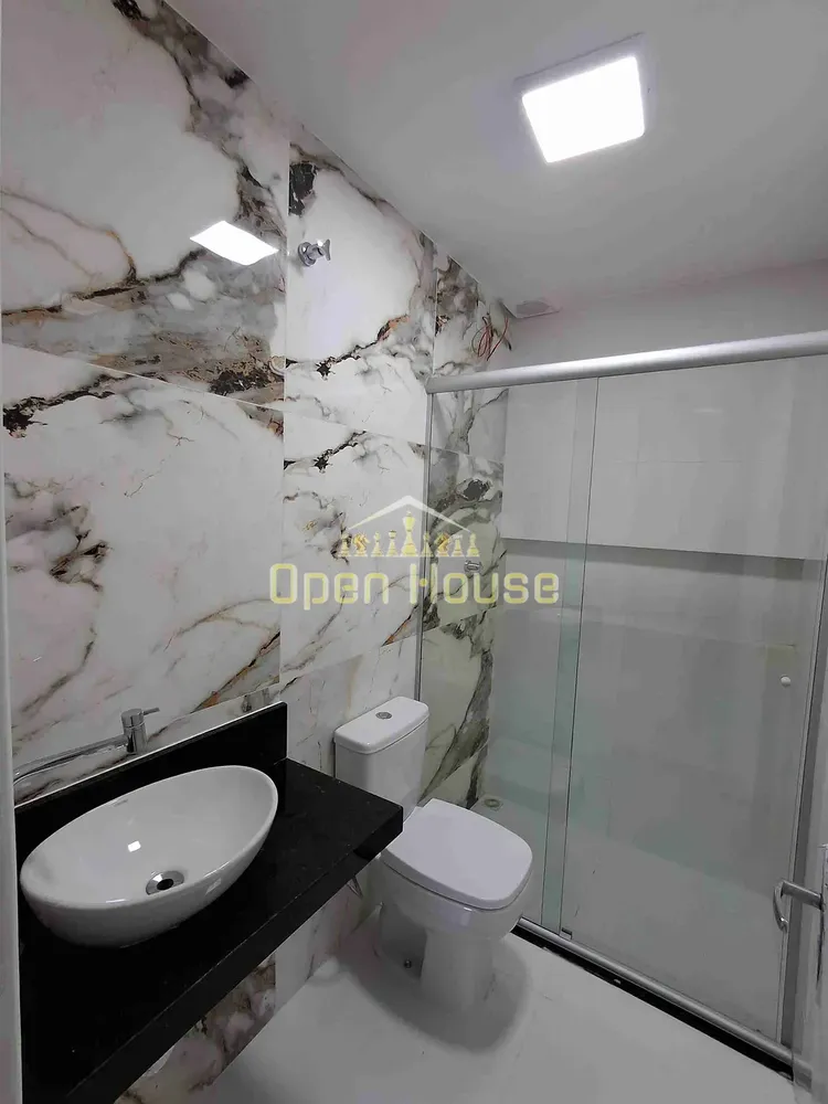 Casa, 3 quartos, 240 m² - Foto 2