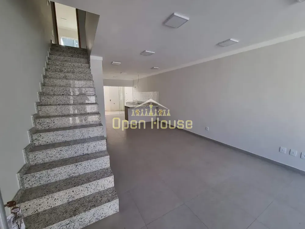 Casa, 3 quartos, 134 m² - Foto 2