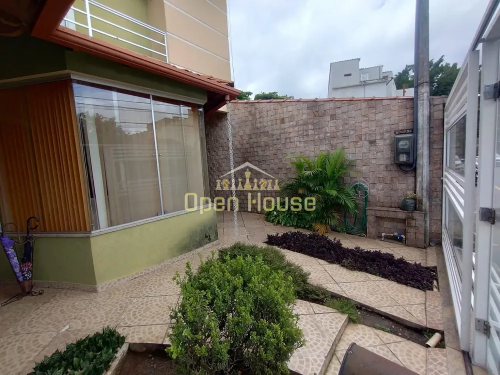 Casa, 3 quartos, 200 m² - Foto 3