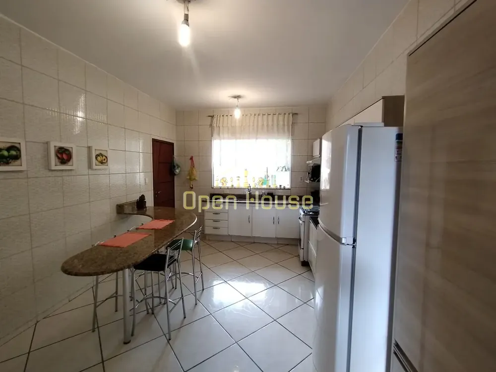 Casa, 3 quartos, 200 m² - Foto 16