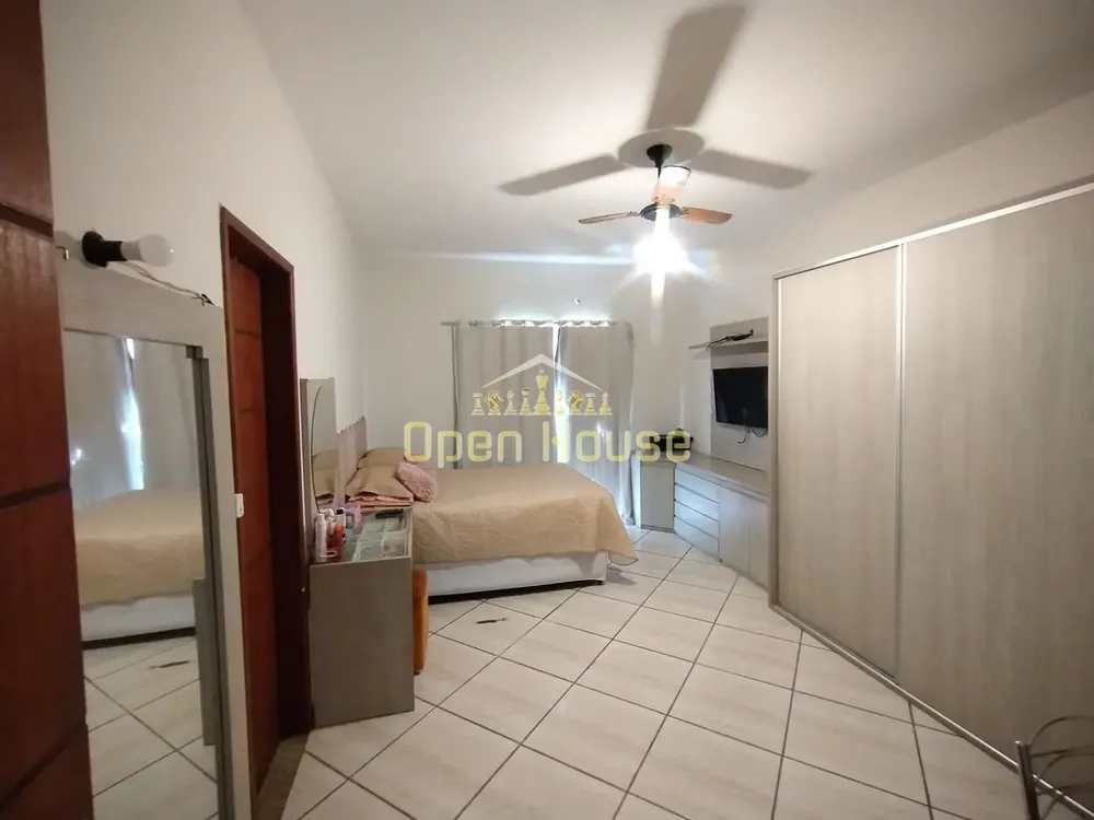 Casa, 3 quartos, 200 m² - Foto 28