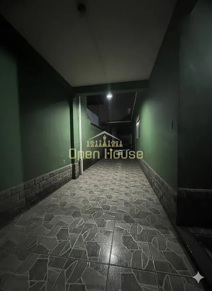 Casa, 5 quartos, 150 m² - Foto 2