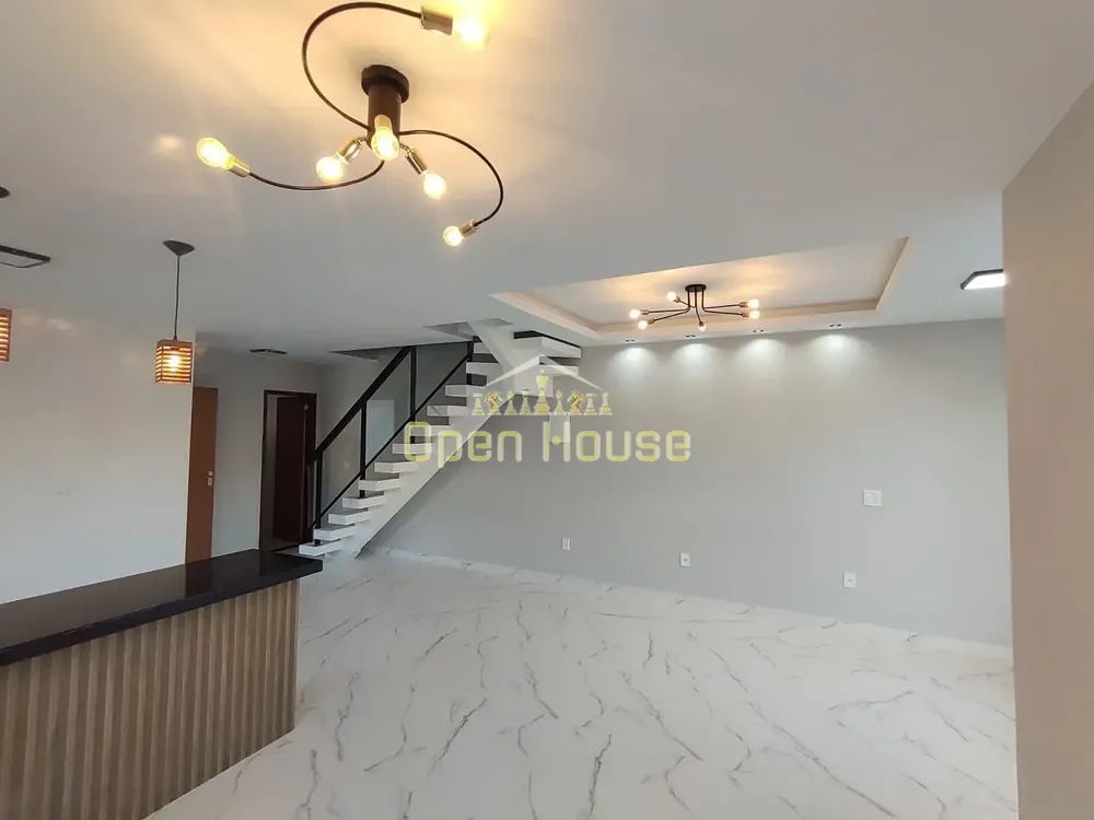 Casa, 3 quartos, 122 m² - Foto 2