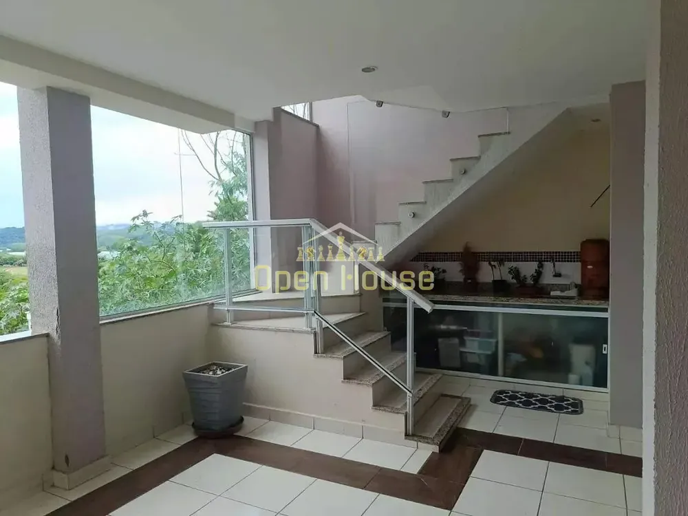 Casa, 3 quartos, 240 m² - Foto 8