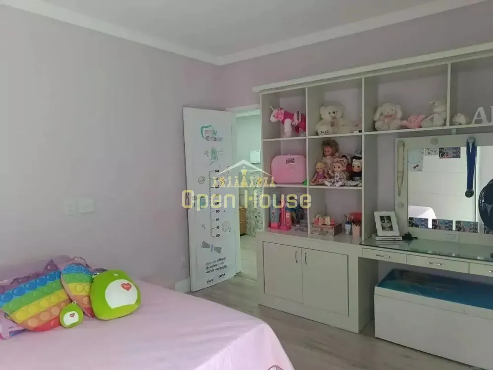 Casa, 3 quartos, 240 m² - Foto 5