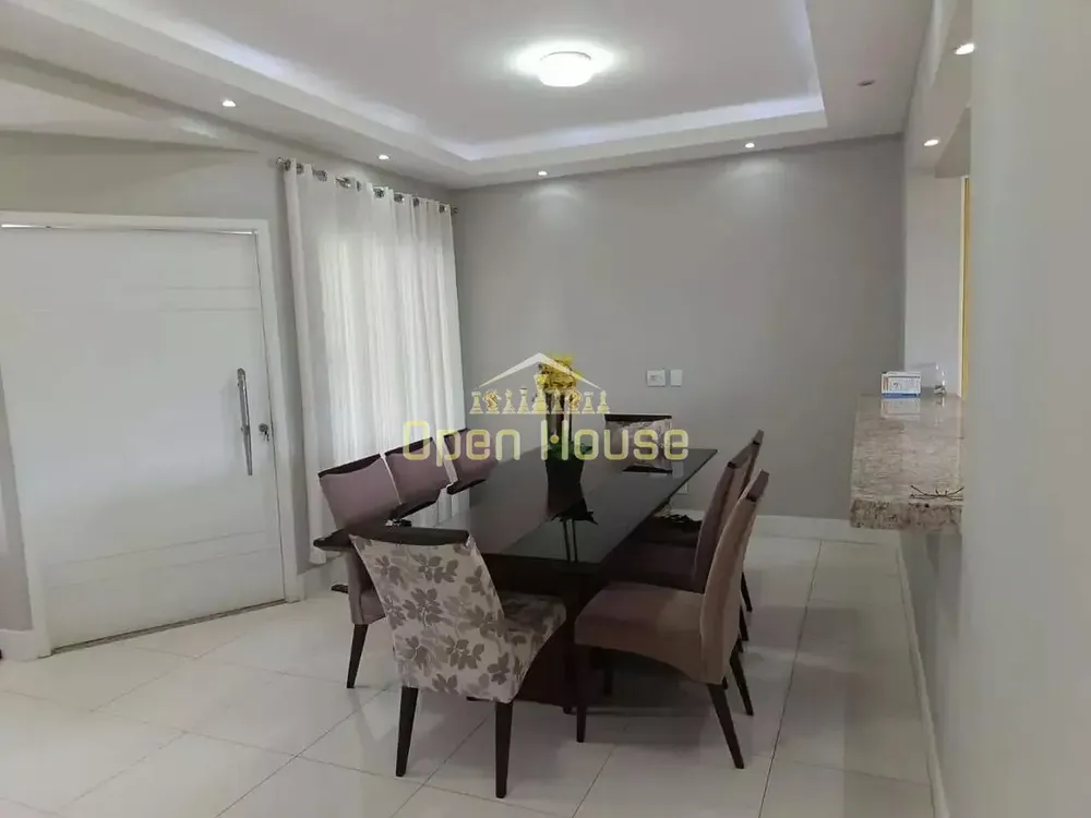 Casa, 3 quartos, 240 m² - Foto 38