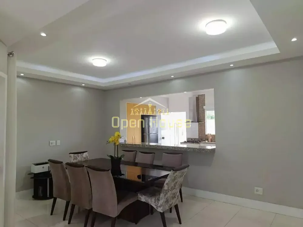 Casa, 3 quartos, 240 m² - Foto 14