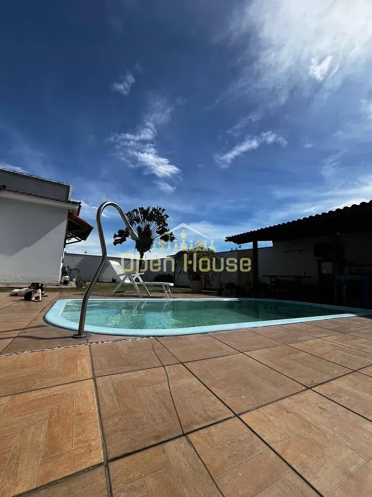 Casa, 3 quartos, 200 m² - Foto 1
